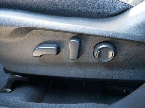 Used 2022 Subaru Forester Premium image 20