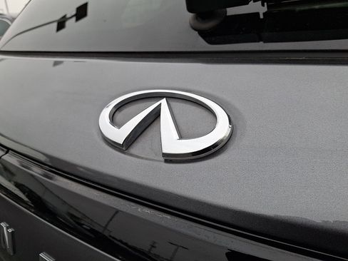 Certified 2024 INFINITI QX60 Luxe image 30