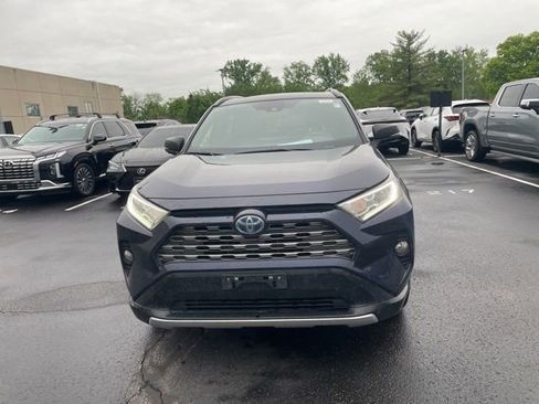 Used 2020 Toyota RAV4 XSE w/ All Weather Liner Package AWD/4WD image 2
