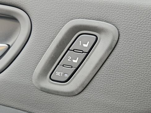 New 2025 Honda Pilot TrailSport image 16