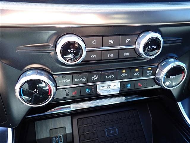 Used 2023 Ford F150 Raptor AWD/4WD image 24