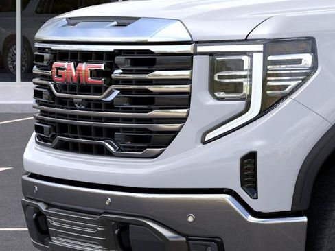 New 2026 GMC Sierra 1500 SLT w/ SLT Premium Plus Package AWD/4WD image 13