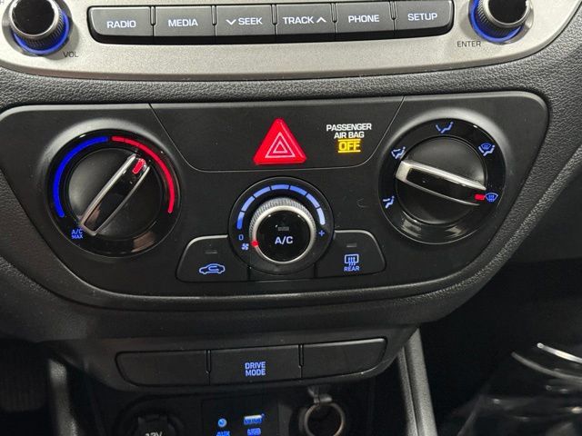 Used 2020 Hyundai Accent SE FWD image 17