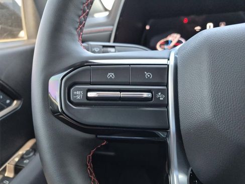 Used 2026 Chevrolet Colorado Z71 w/ Technology Package image 18