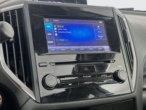 Used 2019 Subaru Forester Premium AWD/4WD image 21