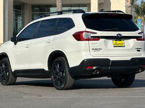 Used 2023 Subaru Ascent Onyx Edition AWD/4WD image 6