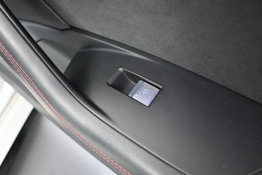 Used 2022 Audi RS 7 Sportback w/ Black Optic Package AWD/4WD image 38