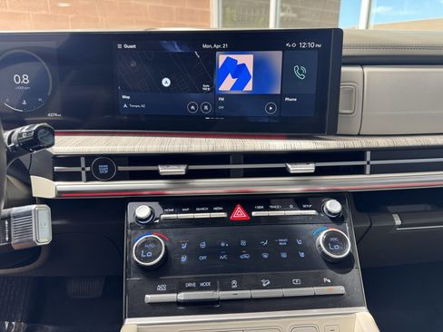 Used 2024 Hyundai Santa Fe Calligraphy image 20