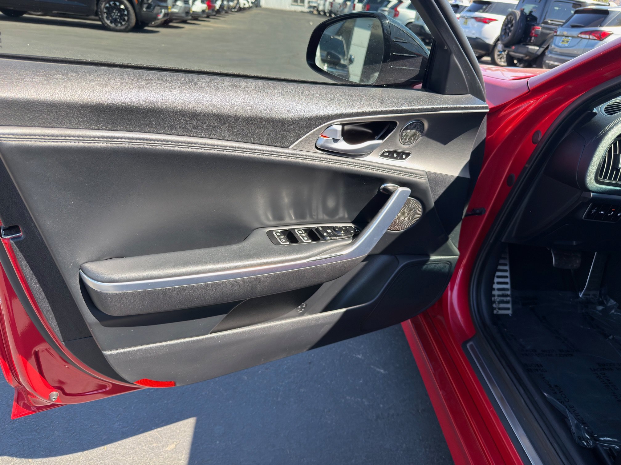 Used 2019 Kia Stinger GT1 RWD image 23
