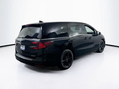 Used 2023 Honda Odyssey Sport image 5