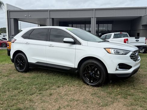 Used 2022 Ford Edge SEL AWD/4WD image 2