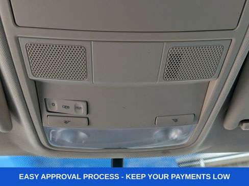 Used 2016 Volkswagen Tiguan S image 21