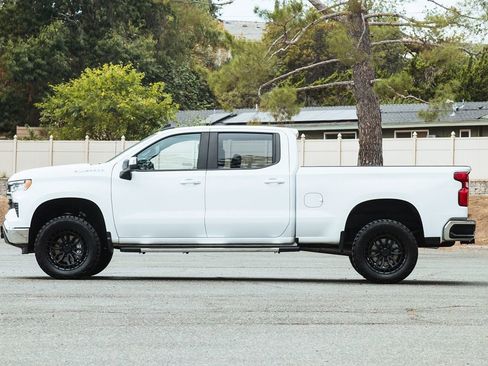 Used 2023 Chevrolet Silverado 1500 LT w/ Protection Package image 5