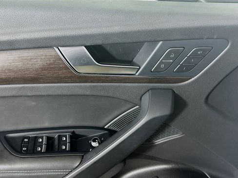 Used 2024 Audi Q5 2.0T Premium Plus image 15