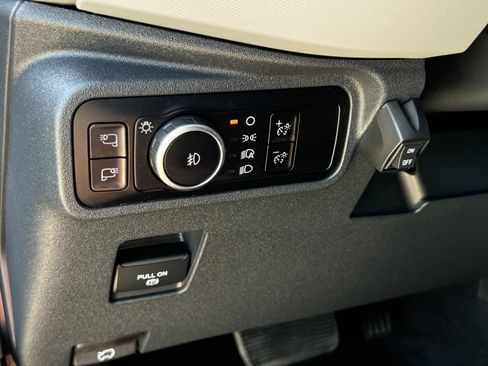 Used 2023 Ford Bronco Badlands AWD/4WD image 11