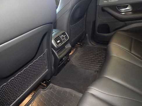 Used 2022 Mercedes-Benz GLE 350 4MATIC image 24