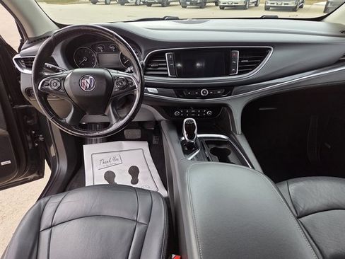 Used 2020 Buick Enclave Premium w/ Sun and Sites Package image 8