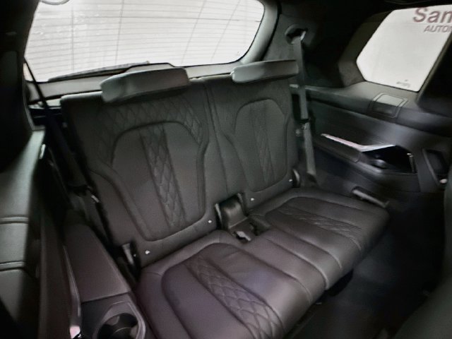 Used 2024 BMW X7 M60i w/ Executive Package AWD/4WD image 29