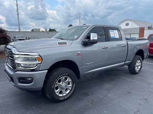Used 2024 RAM 2500 Laramie w/ Safety Group AWD/4WD image 2