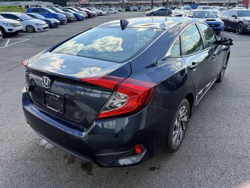 Used 2018 Honda Civic EX image 7