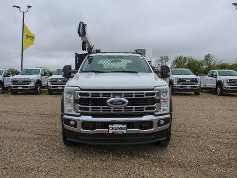 New 2025 Ford F550 4x4 Regular Cab Super Duty image 13