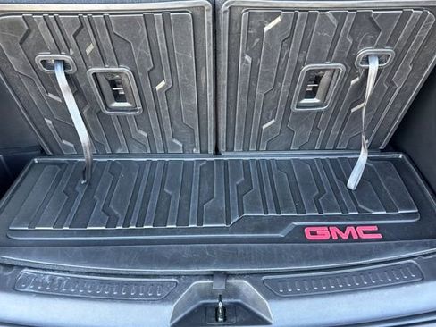 Used 2023 GMC Acadia AT4 w/ Technology Package AWD/4WD image 17
