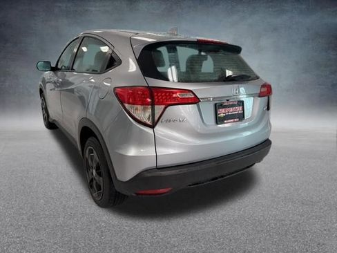Used 2019 Honda HR-V LX image 9