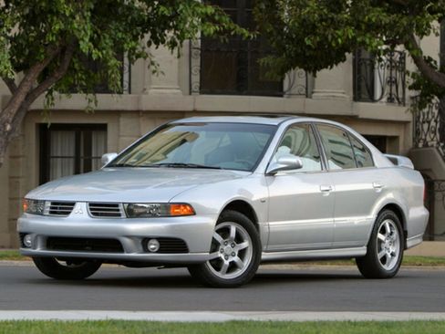 Used 2003 Mitsubishi Galant DE image 1