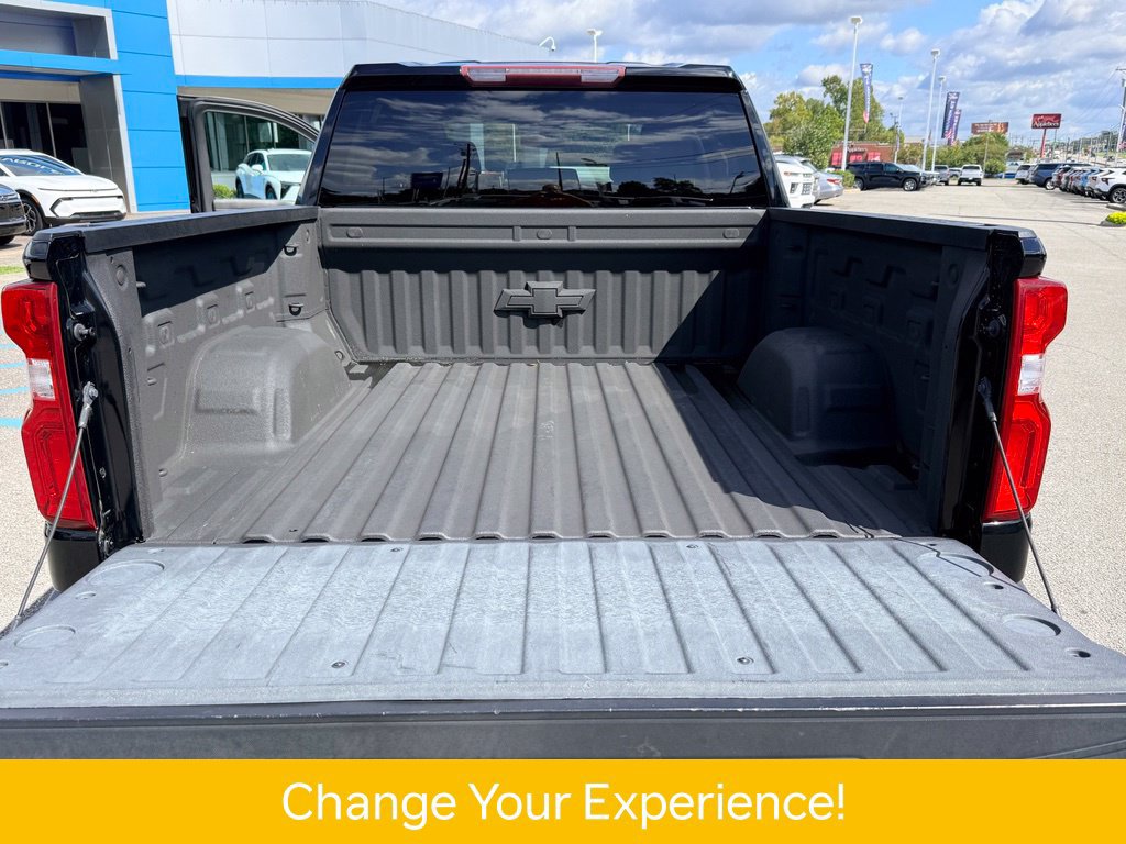 Used 2020 Chevrolet Silverado 1500 RST AWD/4WD image 11