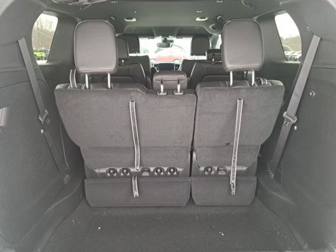 New 2026 Chrysler Pacifica Select image 10