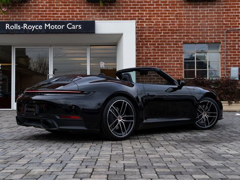 Used 2025 Porsche 911 Carrera image 34