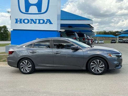 Used 2019 Honda Insight Touring image 2