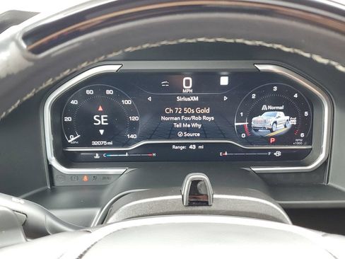 Used 2022 GMC Sierra 1500 Denali Ultimate AWD/4WD image 24