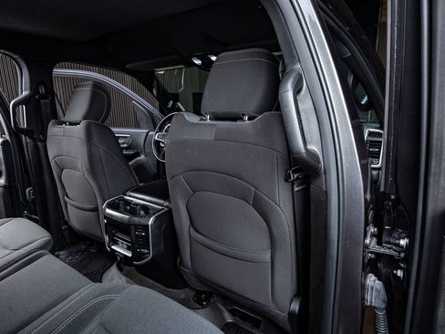 Used 2022 RAM 1500 Big Horn image 33