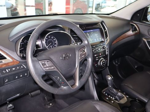 Used 2018 Hyundai Santa Fe Limited AWD/4WD image 19