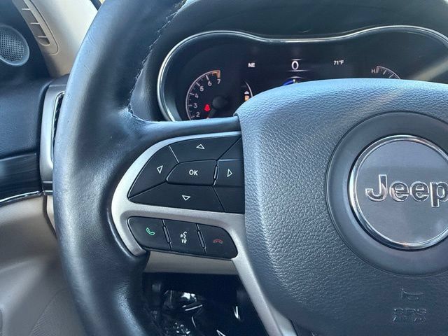 Used 2019 Jeep Grand Cherokee Limited AWD/4WD image 25