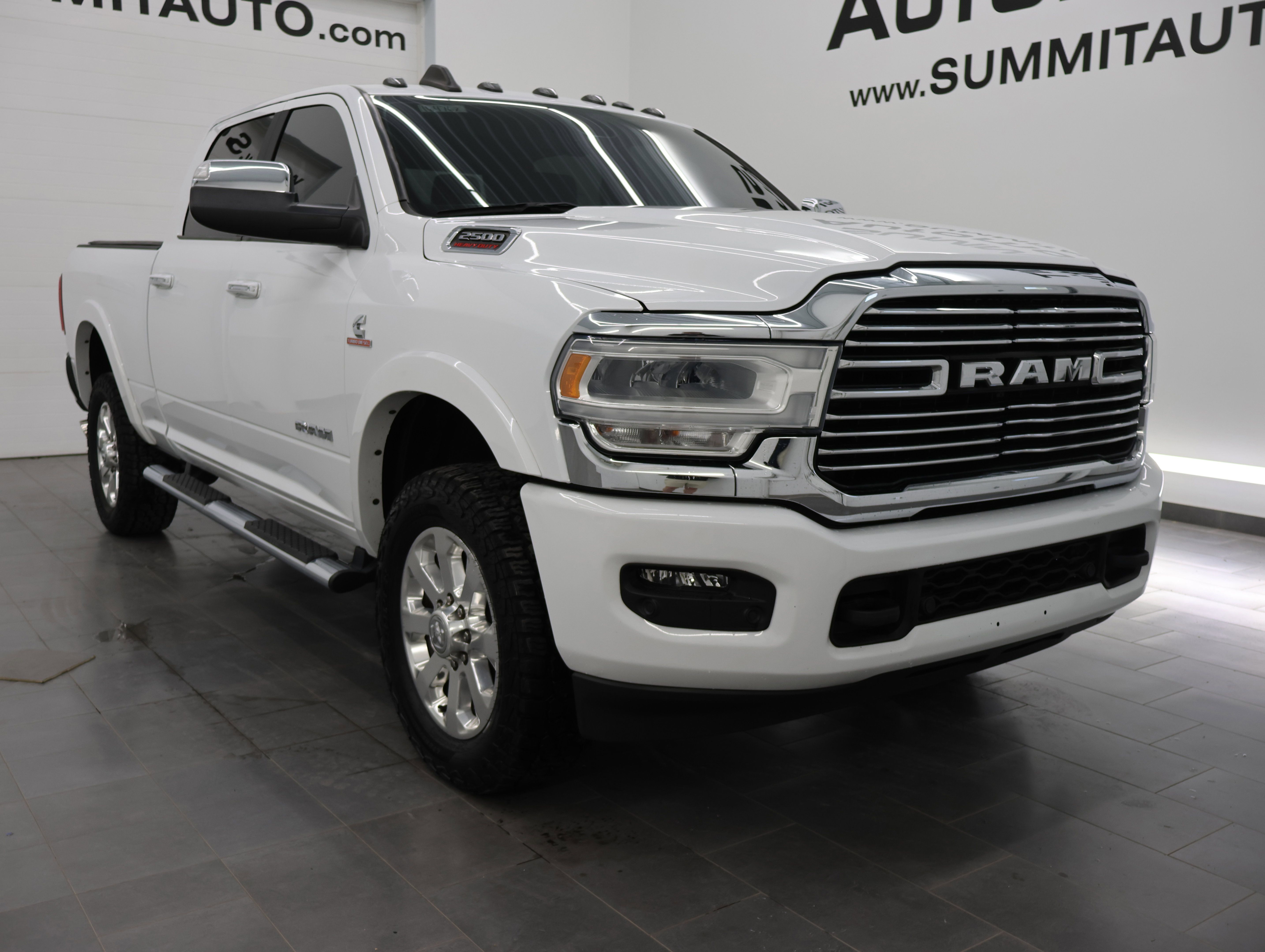 Used 2020 RAM 2500 Laramie AWD/4WD image 2