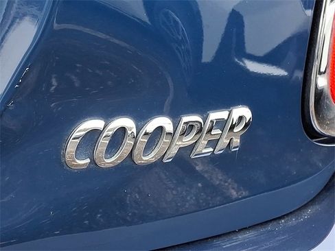 Used 2017 MINI Cooper 2-Door Hardtop image 29