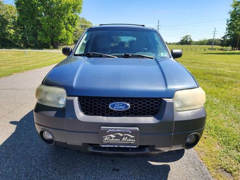 Used 2005 Ford Escape XLT AWD/4WD image 3