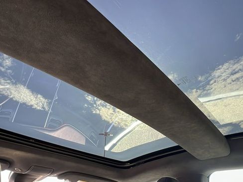 Used 2016 Tesla Model S P90D image 30