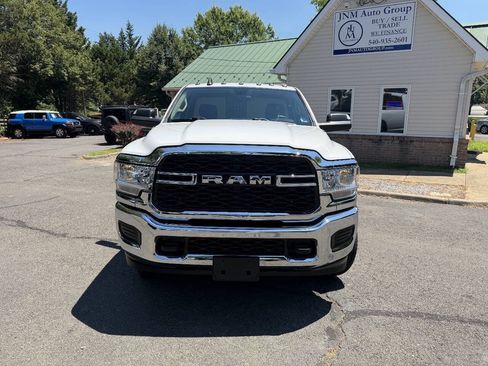 Used 2019 RAM 3500 Tradesman w/ Chrome Appearance Group AWD/4WD image 2