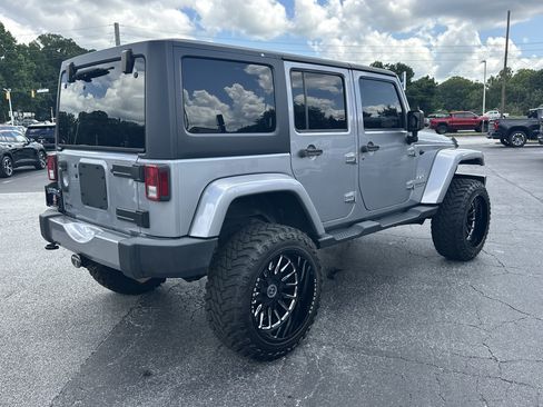 Used 2016 Jeep Wrangler Unlimited Sahara w/ Trailer Tow Group AWD/4WD image 8