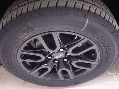 New 2026 GMC Sierra 1500 Pro w/ Graphite Edition image 33