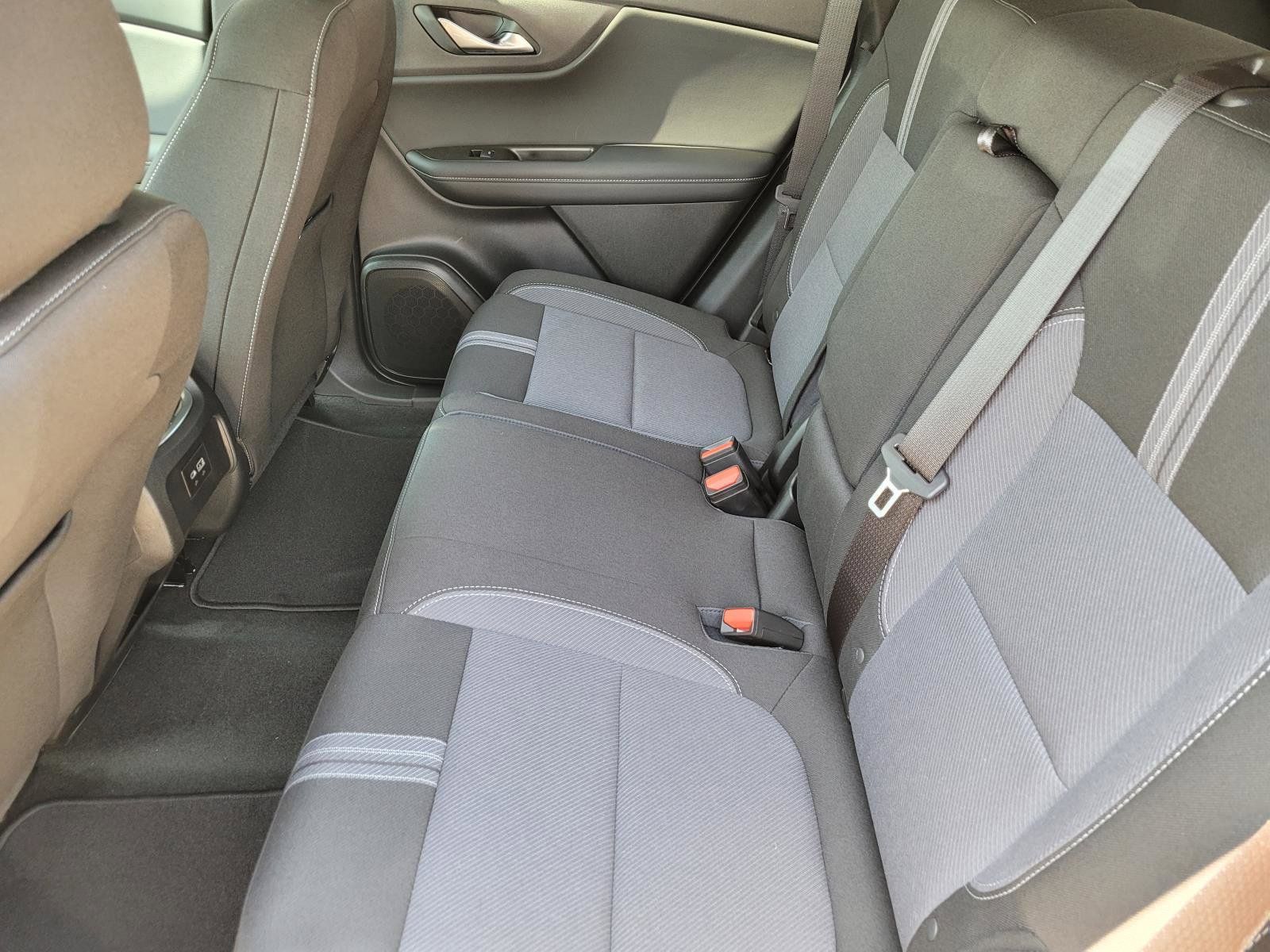 New 2026 Chevrolet Blazer LT w/ Convenience Package FWD image 10