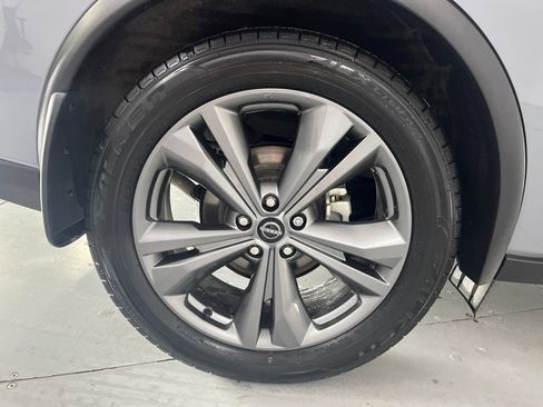 Used 2024 Nissan Murano Platinum w/ Cargo Package AWD/4WD image 17