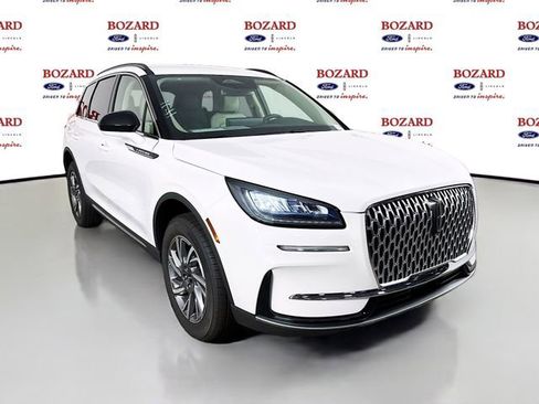 New 2026 Lincoln Corsair Premiere FWD image 1