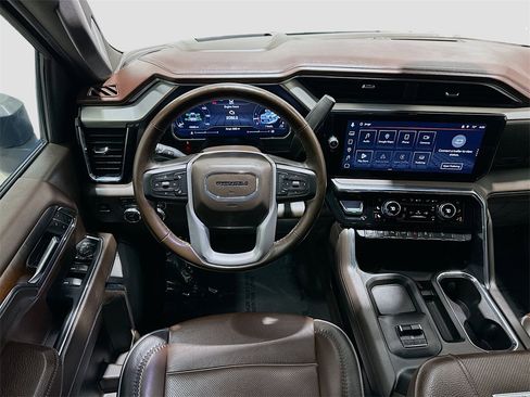Used 2024 GMC Sierra 2500 Denali w/ Denali Reserve Package image 24