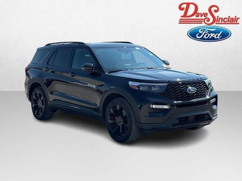 Used 2024 Ford Explorer ST w/ Equipment Group 401A AWD/4WD image 4
