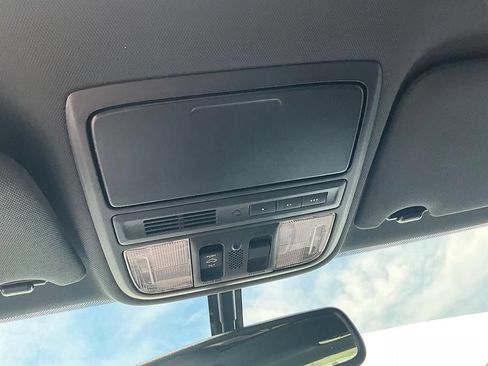 Used 2017 Honda Accord EX-L image 29
