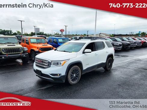 Used 2019 GMC Acadia SLT AWD/4WD image 3